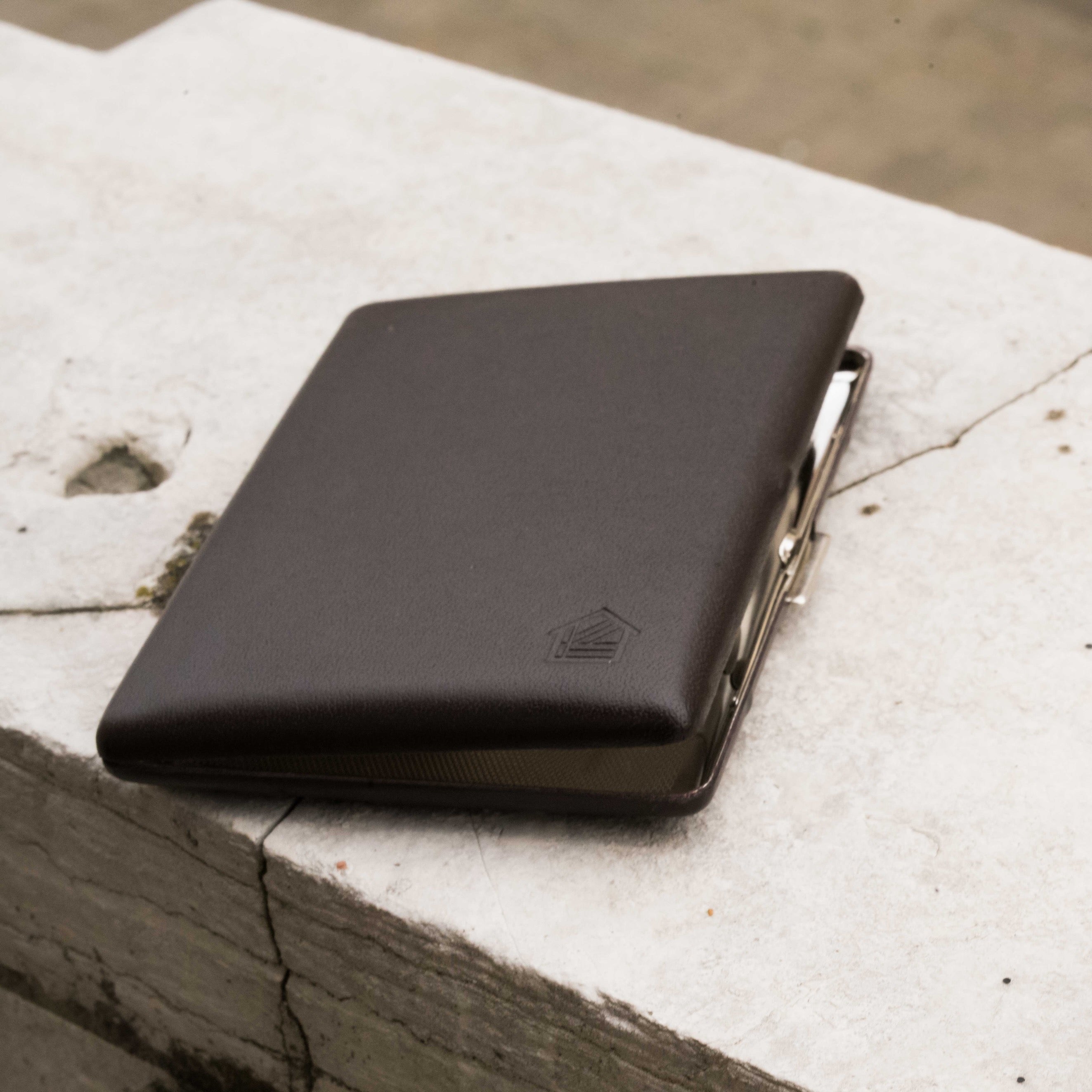 The Pocket Case – HOUSEPLANT