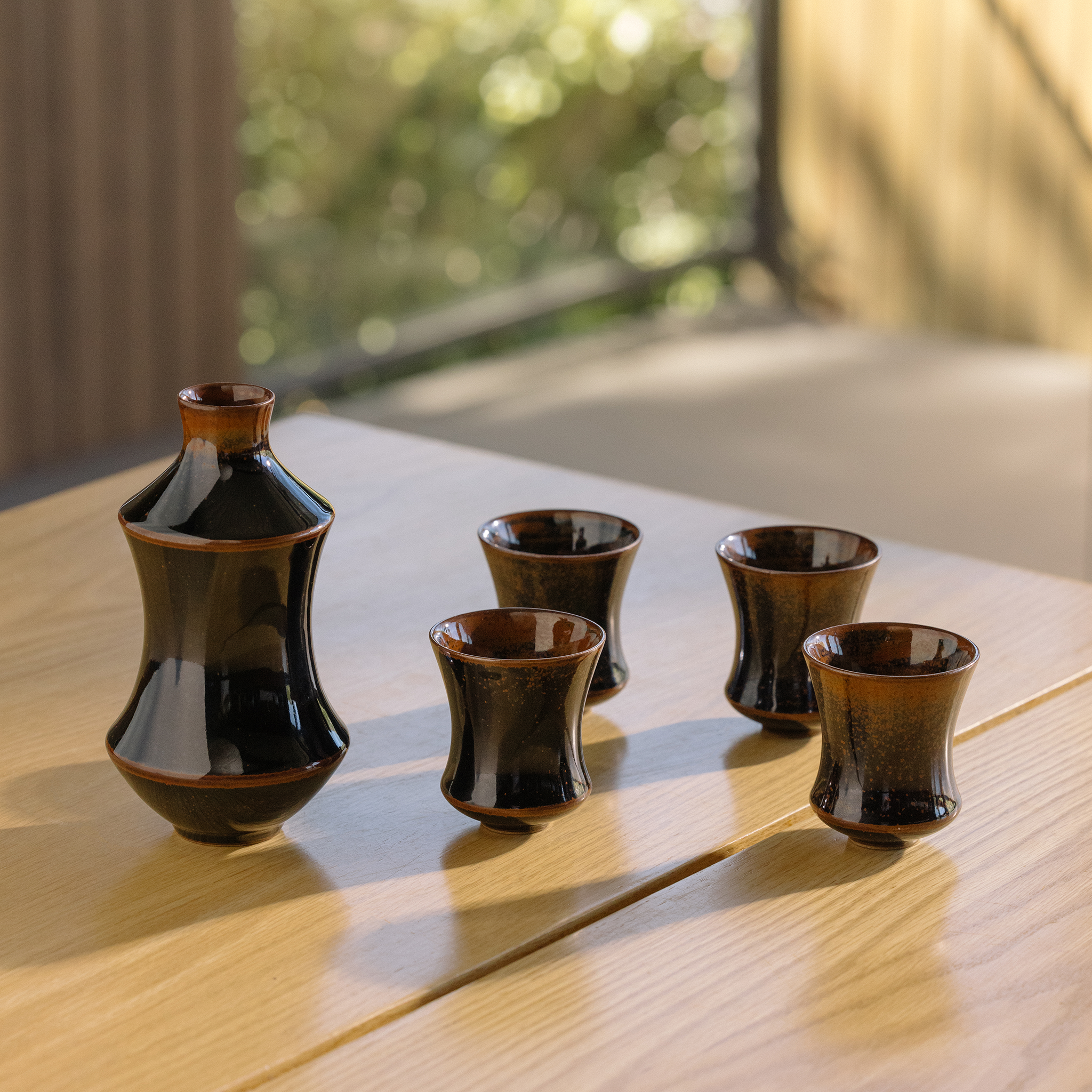 Supreme シュプリーム SUPREME Sake Set (お猪口セット)(徳利