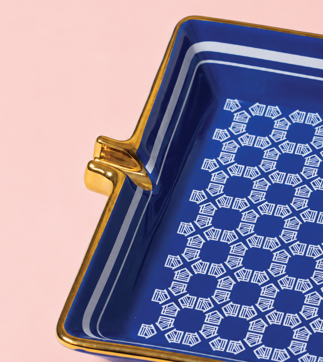 The XL Catchall Ashtray | Extra Large Ashtray | Houseplant The XL Catchall Ashtray | Extra Large Ashtray | Houseplant