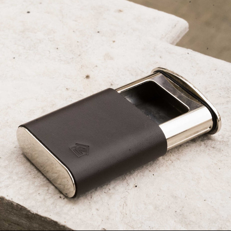 The Pocket Ashtray – HOUSEPLANT
